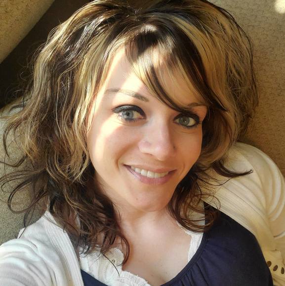 Meet your Posher, Tiffany - Picture 1 of 1